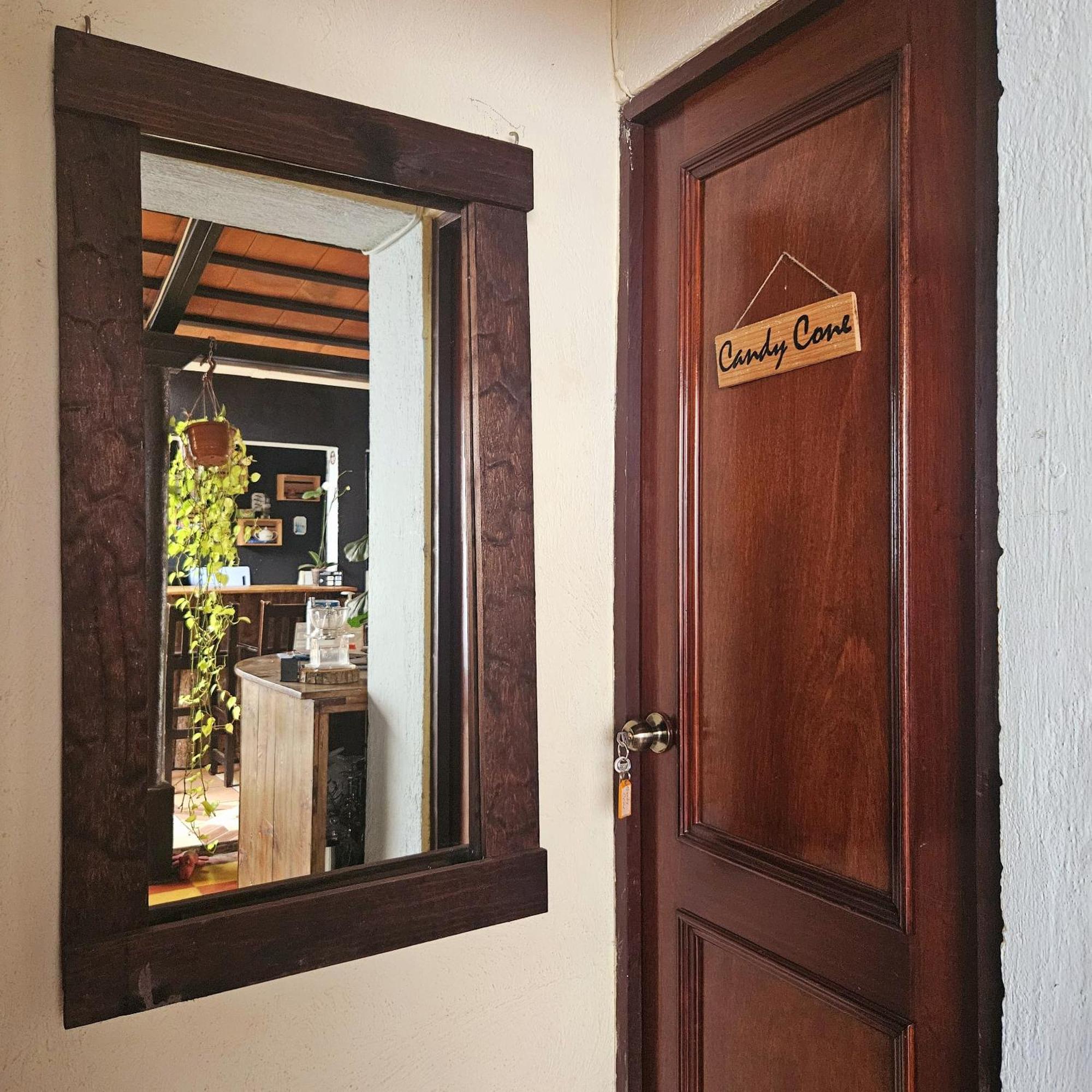 Отель Cermeno'S House Антигуа-Гватемала Экстерьер фото